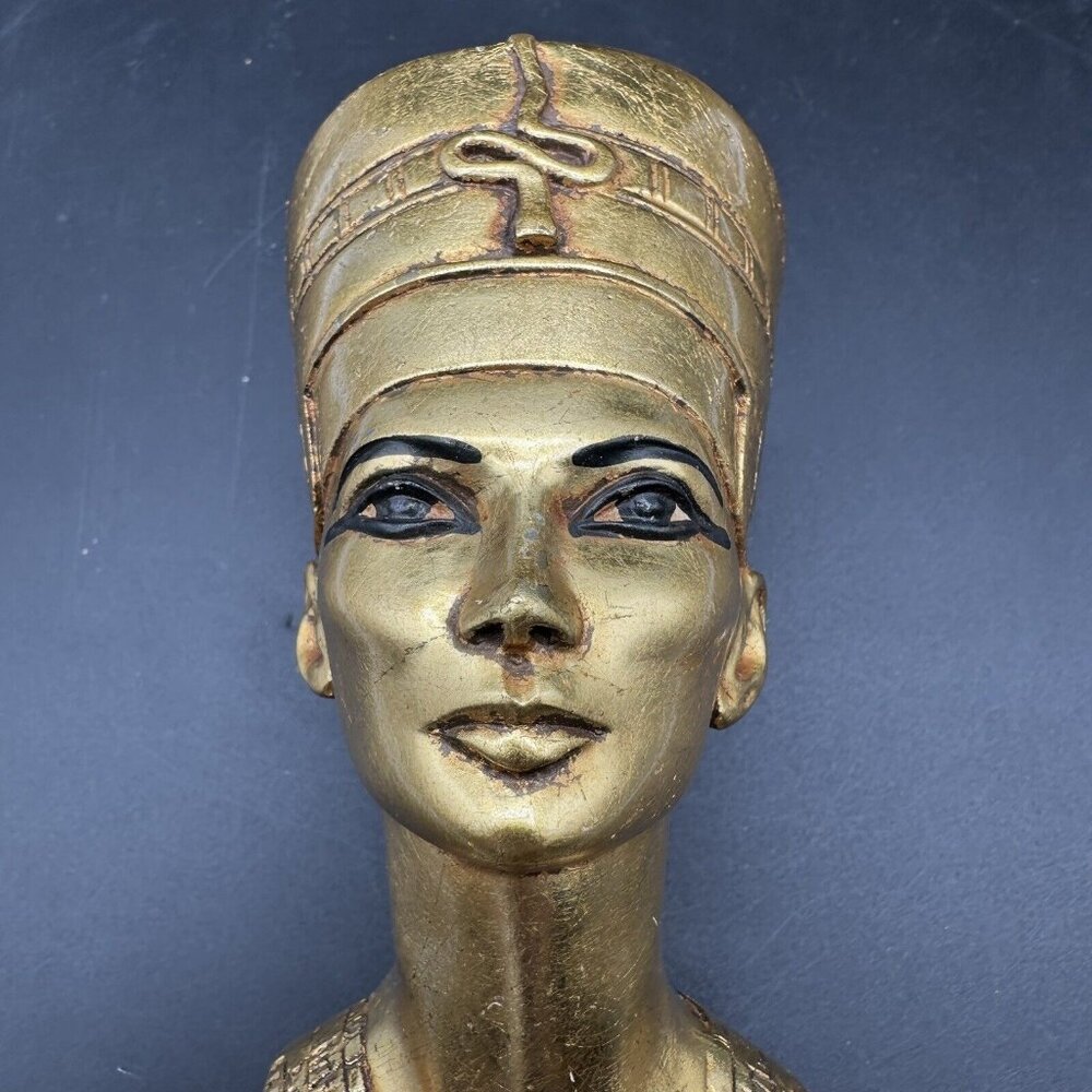 Queen NEFERTITI Bust Egyptian Statue AGI Artisans Guild International Vtg 1970s - Picture 13 of 15